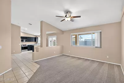 8992 W San Lazaro Drive, Arizona City, AZ 85123 - Photo 11