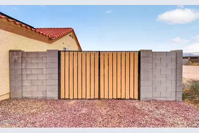 8992 W San Lazaro Drive, Arizona City, AZ 85123 - Photo 5