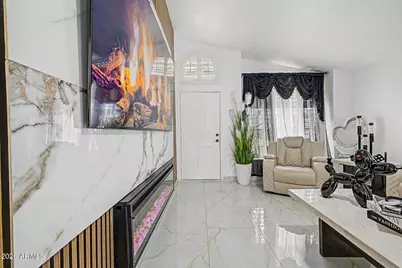 10359 N 78th Avenue, Peoria, AZ 85345 - Photo 5