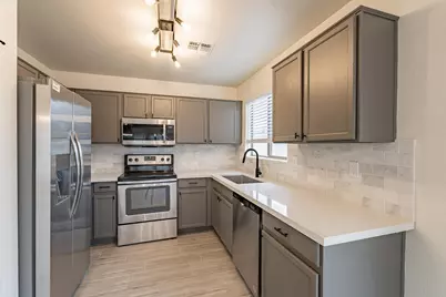 338 N 152nd Drive, Goodyear, AZ 85338 - Photo 11