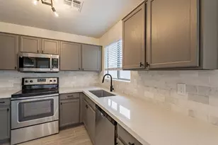 338 N 152nd Dr, Goodyear, AZ 85338 - Photo 15