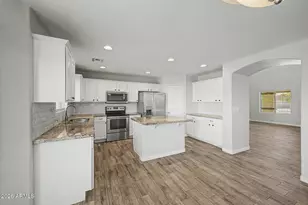 6618 S 23rd Ave, Phoenix, AZ 85041 - Photo 19