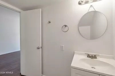 1935 W Morten Avenue W #25, Phoenix, AZ 85021 - Photo 13