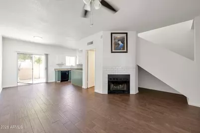 1935 W Morten Avenue W #25, Phoenix, AZ 85021 - Photo 5