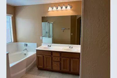 12053 N 141st Drive, Surprise, AZ 85379 - Photo 11