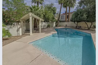 8510 N Central Avenue #Unit 19, Phoenix, AZ 85020 - Photo 15