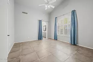 4445 W Fallen Leaf Ln, Glendale, AZ 85310 - Photo 11