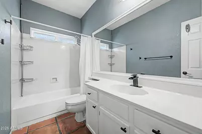 4445 W Fallen Leaf Lane, Glendale, AZ 85310 - Photo 17