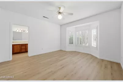 18375 N Avalon Lane, Surprise, AZ 85374 - Photo 7