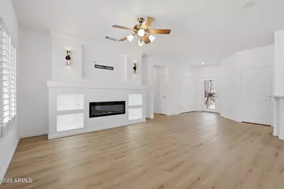 18375 N Avalon Lane, Surprise, AZ 85374 - Photo 11
