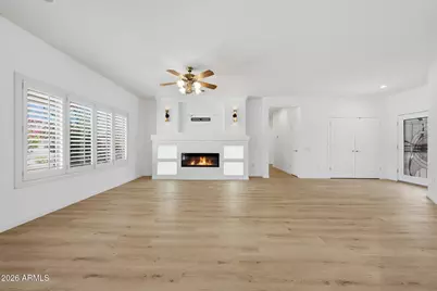 18375 N Avalon Lane, Surprise, AZ 85374 - Photo 3