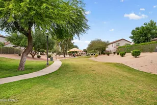 22138 E Creekside Dr, Queen Creek, AZ 85142 - Photo 79