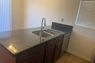2527 S Maple Ave, Tempe, AZ 85282 - Photo 9