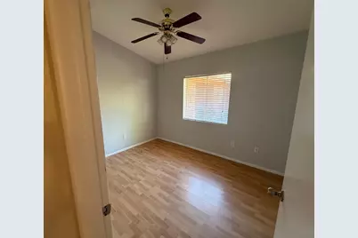 2527 S Maple Avenue #Apt 102, Tempe, AZ 85282 - Photo 17