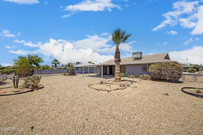 10025 W Coggins Drive, Sun City, AZ 85351 - Photo 27