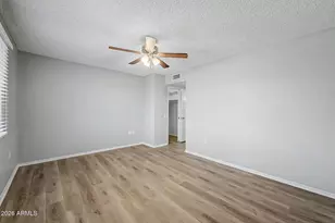 10025 W Coggins Dr, Sun City, AZ 85351 - Photo 17