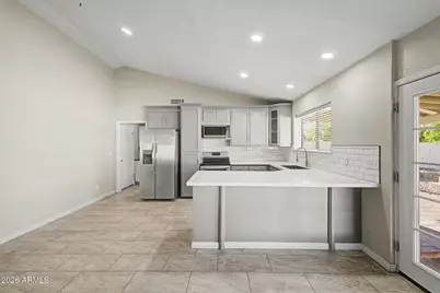 2302 E Carol Avenue, Mesa, AZ 85204 - Photo 9