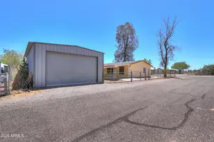 10631 N Hualapai Dr, Casa Grande, AZ 85122 - Photo 5
