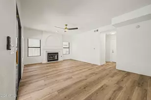 17035 N 43rd Pl, Phoenix, AZ 85032 - Photo 9