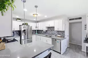 2052 W Marlette Ave, Phoenix, AZ 85015 - Photo 9