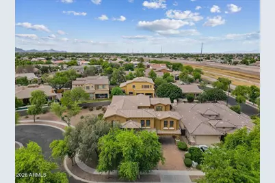 4053 E Thunderheart Court, Gilbert, AZ 85297 - Photo 3