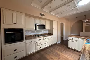 14935 W Buttonwood Dr, Sun City West, AZ 85375 - Photo 11