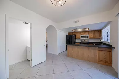 7801 N 44th Drive #1030, Glendale, AZ 85301 - Photo 9