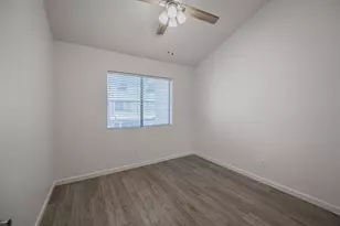 7801 N 44th Dr, Glendale, AZ 85301 - Photo 19