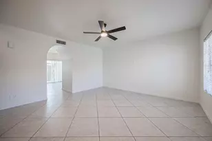 7801 N 44th Dr, Glendale, AZ 85301 - Photo 3