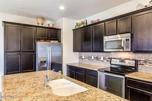 12057 W Rowel Rd, Peoria, AZ 85383 - Photo 7