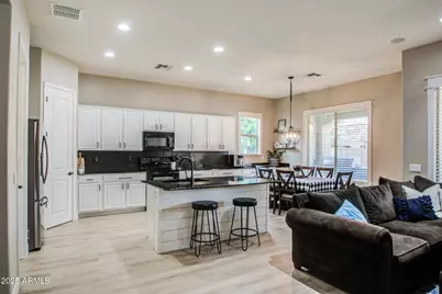 2552 E Redwood Place, Chandler, AZ 85286 - Photo 3