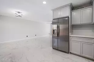 9044 N 16th Dr, Phoenix, AZ 85021 - Photo 9