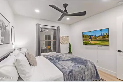 548 W Michelle Drive, Phoenix, AZ 85023 - Photo 17