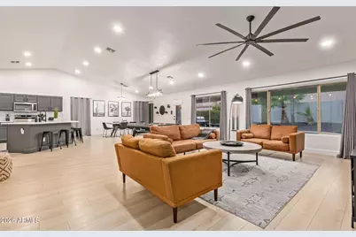 548 W Michelle Drive, Phoenix, AZ 85023 - Photo 5