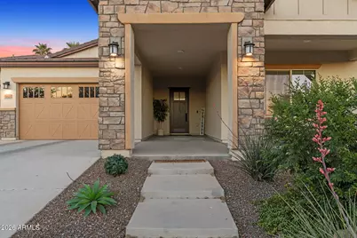 8435 S 22nd Drive, Phoenix, AZ 85041 - Photo 9