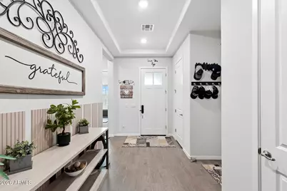 8435 S 22nd Drive, Phoenix, AZ 85041 - Photo 19