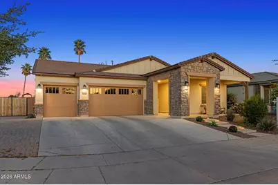 8435 S 22nd Drive, Phoenix, AZ 85041 - Photo 11