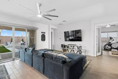 8435 S 22nd Drive, Phoenix, AZ 85041 - Photo 43