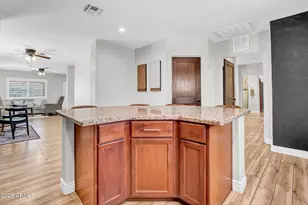 2405 N 27th Pl, Phoenix, AZ 85008 - Photo 15