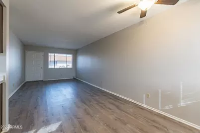 6407 E Butte Street #Apt 5, Mesa, AZ 85205 - Photo 11
