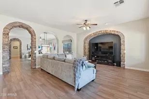 2576 E Westchester Dr, Chandler, AZ 85249 - Photo 7