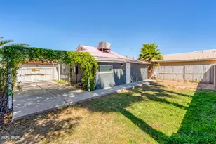 247 S Pioneer, Mesa, AZ 85204 - Photo 21