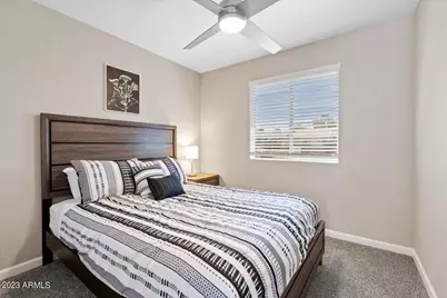 1014 W Angela Drive, Phoenix, AZ 85023 - Photo 15