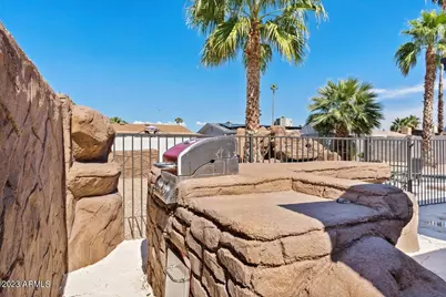 1014 W Angela Drive, Phoenix, AZ 85023 - Photo 21