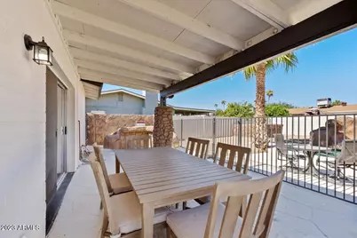 1014 W Angela Drive, Phoenix, AZ 85023 - Photo 19