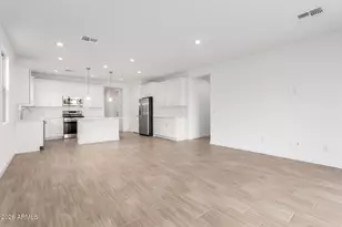 5416 W Royal Palm Rd, Glendale, AZ 85302 - Photo 9