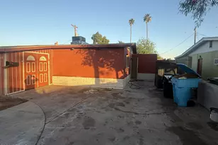 7727 W Weldon Ave, Phoenix, AZ 85033 - Photo 1