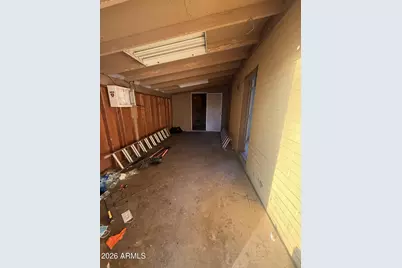 7727 W Weldon Avenue, Phoenix, AZ 85033 - Photo 9