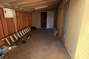 7727 W Weldon Ave, Phoenix, AZ 85033 - Photo 9