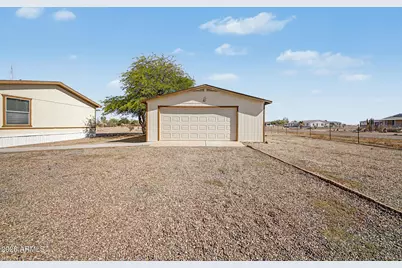 7451 W Caballero Court, Arizona City, AZ 85123 - Photo 3